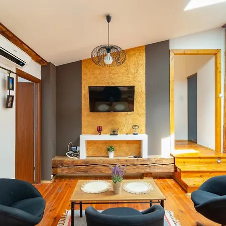 Apartamento Pauza 3 Bedroom Apartment! Old Town