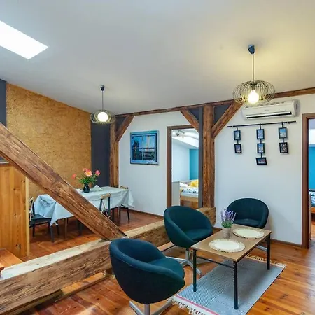 Pauza 3 Bedroom Apartment! Old Town *