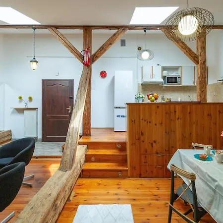 Pauza 3 Bedroom Apartment! Old Town Apartment