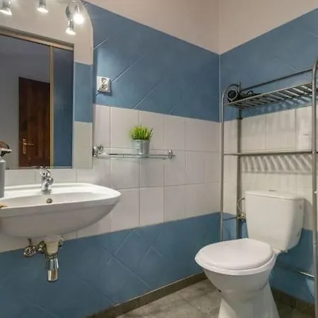 Pauza 3 Bedroom Apartment! Old Town Apartment *