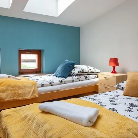 Apartment Pauza 3 Bedroom Apartment! Old Town