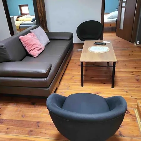 Pauza 3 Bedroom Apartment! Old Town Apartment *