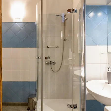 Pauza 3 Bedroom Apartment! Old Town Apartment Krakow